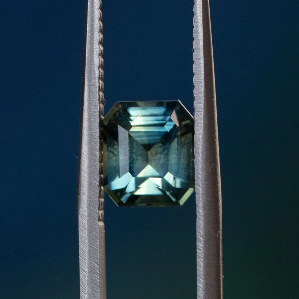 1.60CT EMERALD CUT MADAGASCAR SAPPHIRE, PARTI BLUE GREEN YELLOW, 6.7X6X4MM