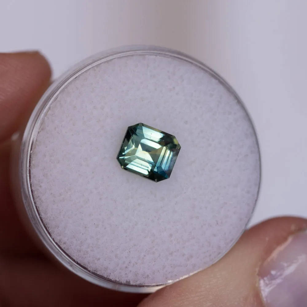 1.60CT EMERALD CUT MADAGASCAR SAPPHIRE, PARTI BLUE GREEN YELLOW, 6.7X6X4MM