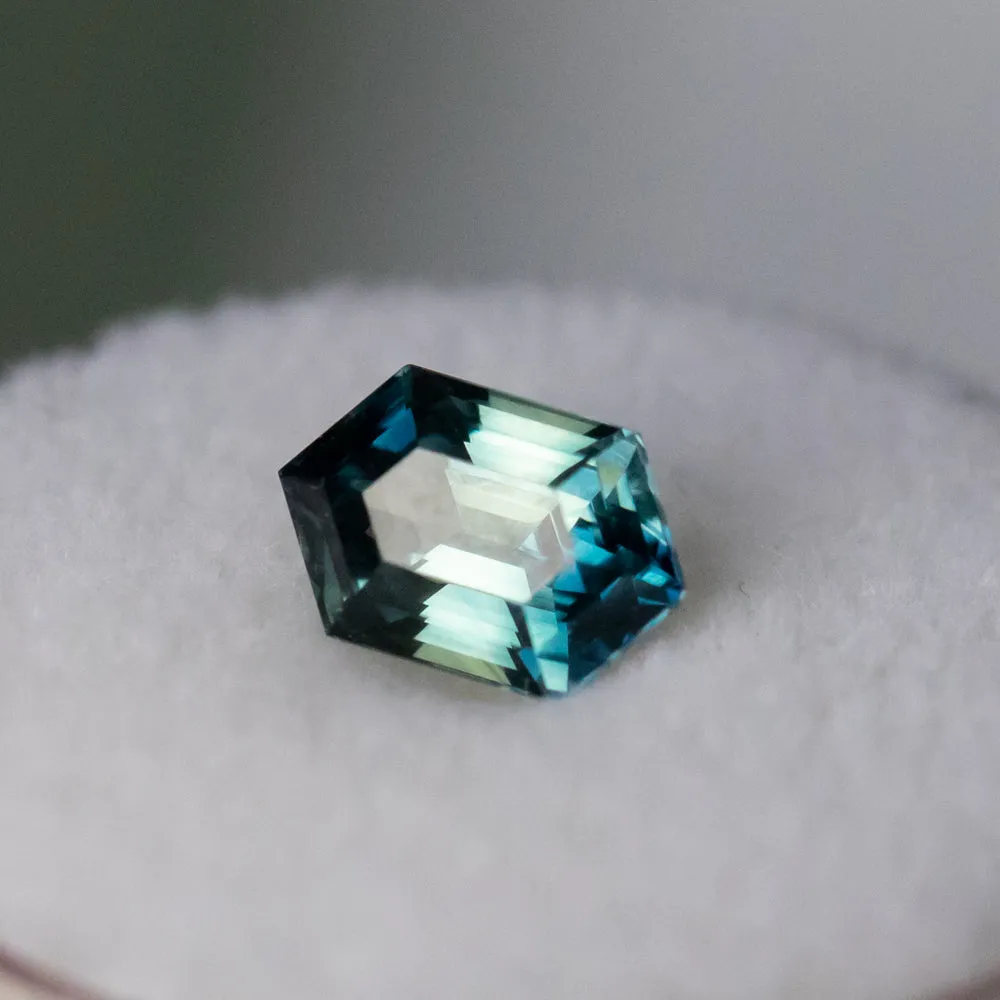 1.67CT MADAGASCAR ELONGATED HEXAGON SAPPHIRE, UNTREATED, PARTI TEAL BLUE GREEN, 8.31X5.53X4.36MM