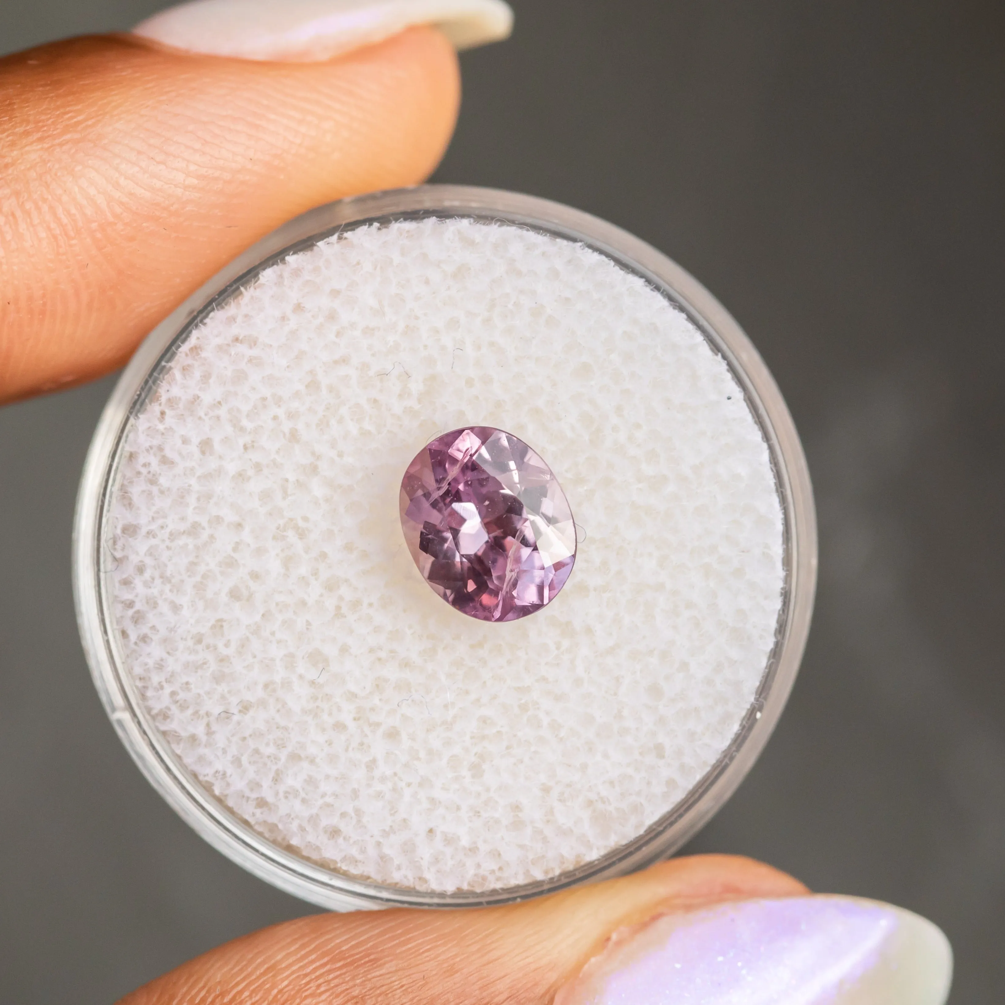 1.75CT OVAL SAPPHIRE, ROSE PINK, 7.98X6.59MM