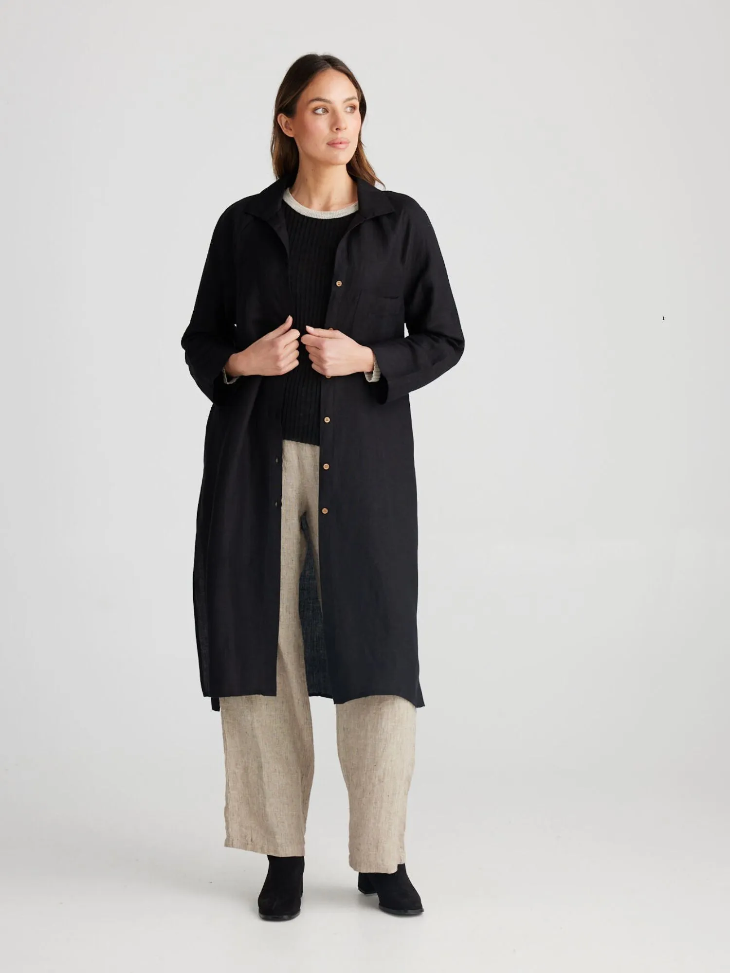 Amar Duster | Black