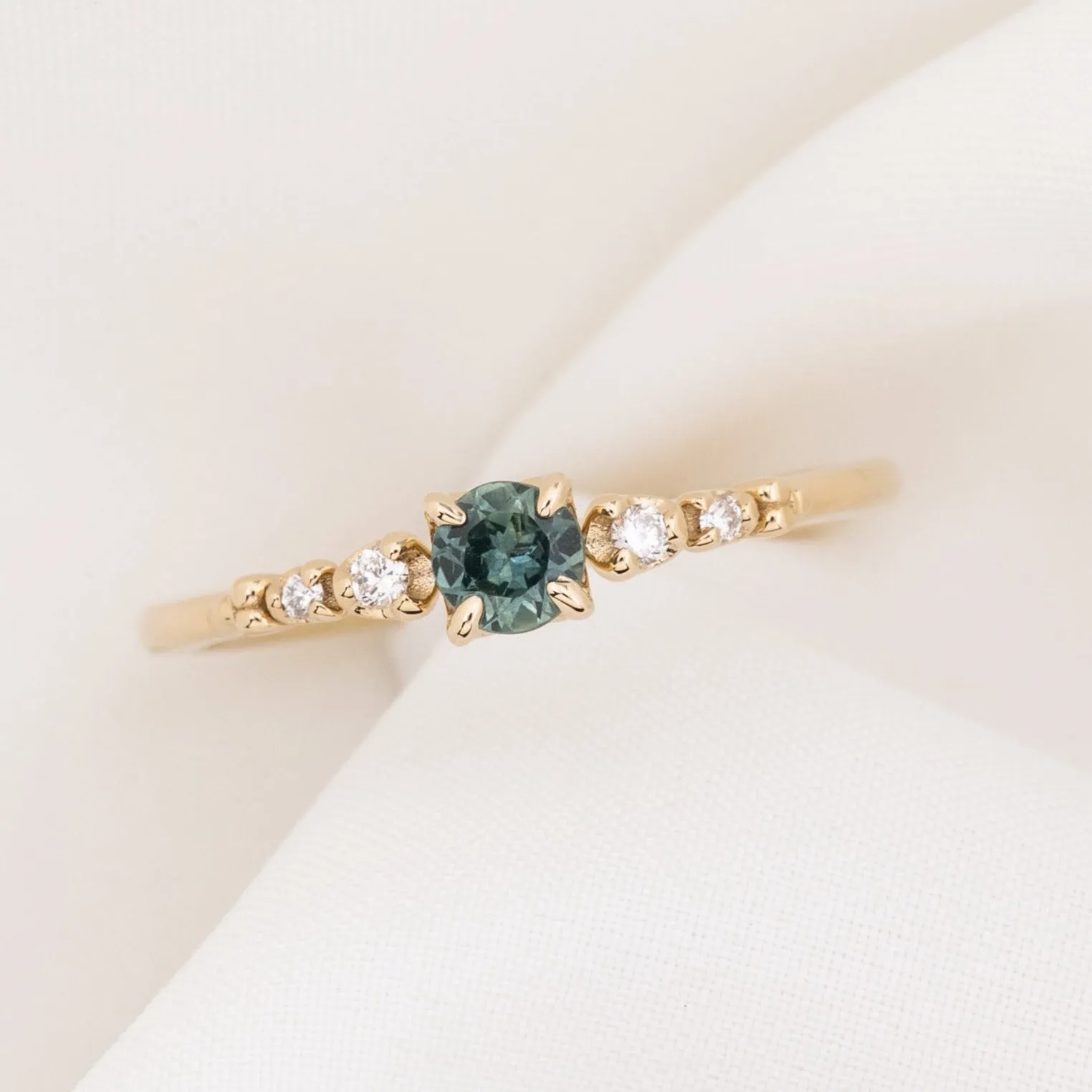 Estel Luxe Ring 0.40ct Montana Sapphire 14K Gold