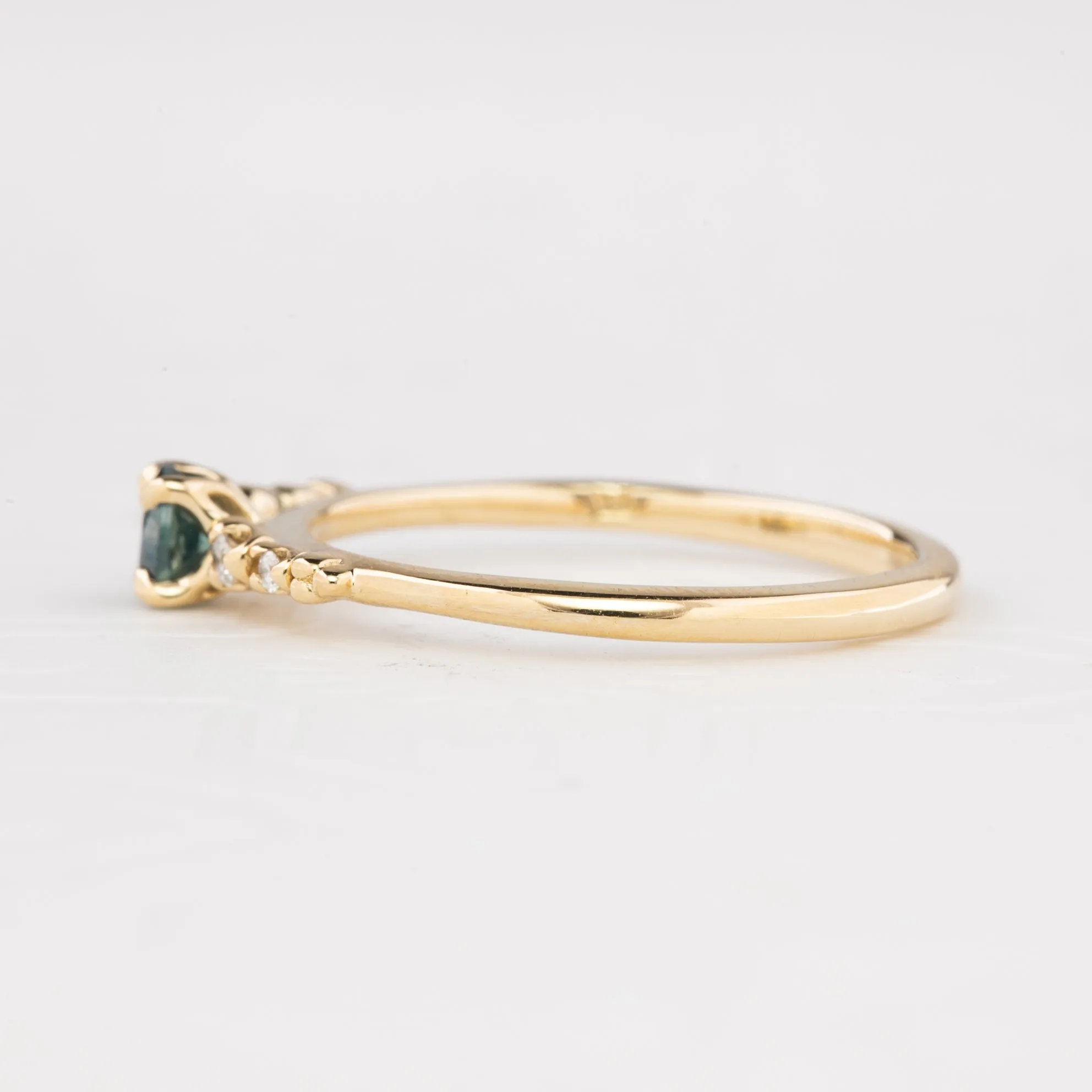 Estel Luxe Ring 0.40ct Montana Sapphire 14K Gold