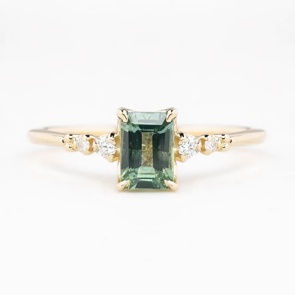 Estel Luxe Ring 0.67ct Light Green Montana Sapphire, 14K Yellow Gold (One of a kind)