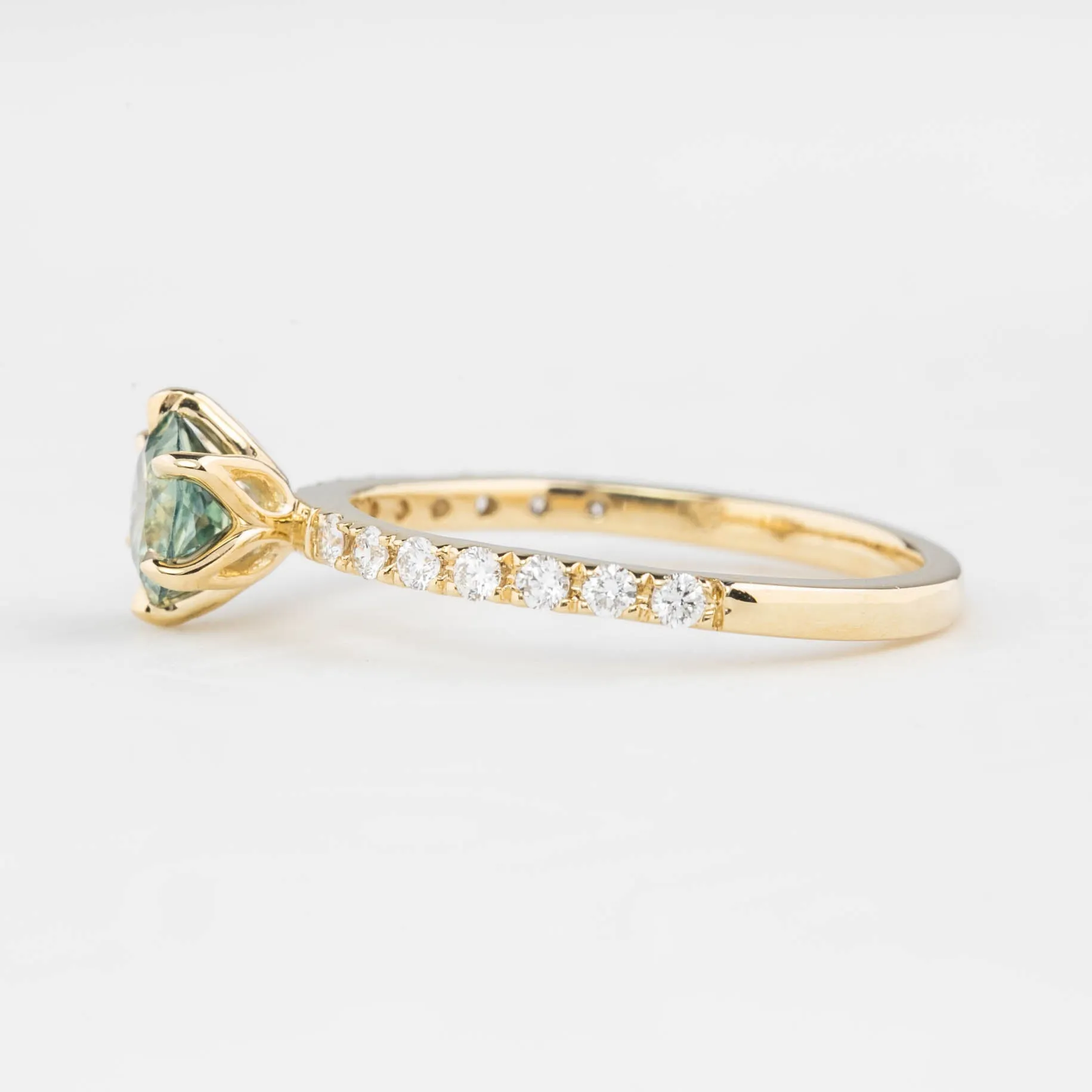 Maria Luxe Ring 0.91ct Parti Blue Green Montana Sapphire, 14k Yellow Gold (One of a kind)