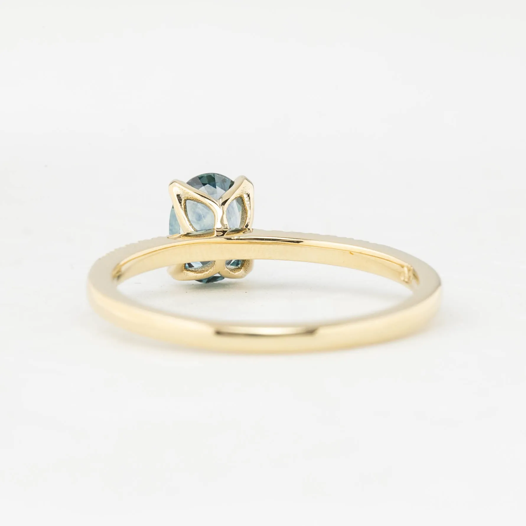 Maria Ring 0.82ct Blue Montana Sapphire 14k Yellow Gold (One of a kind)