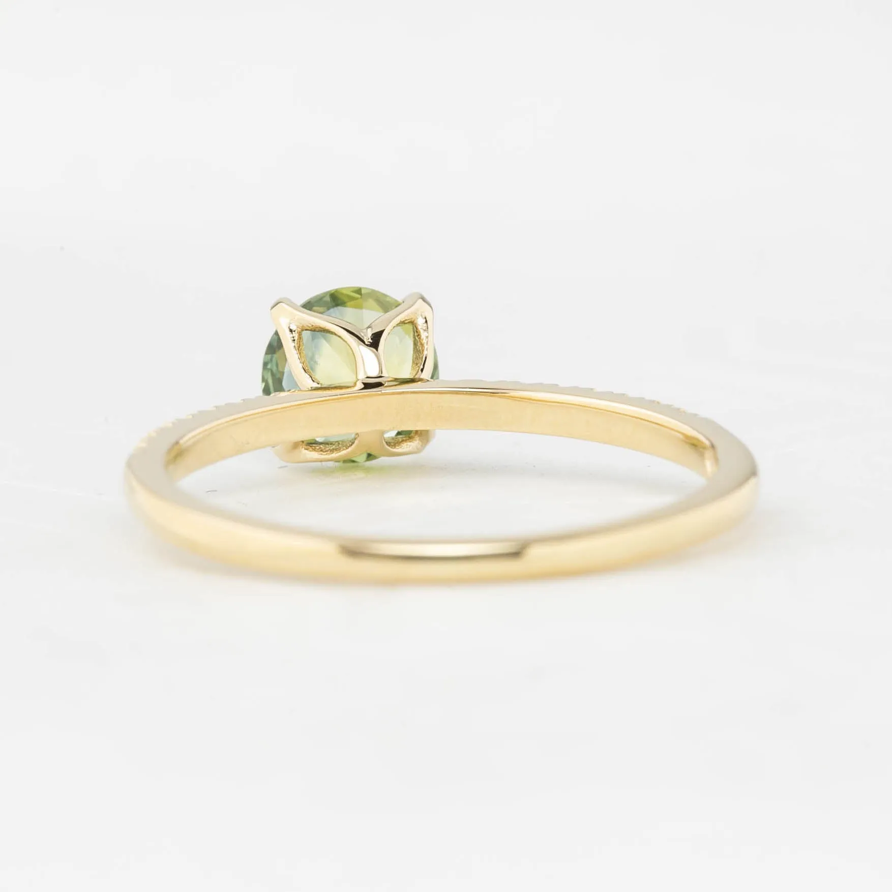 Maria Ring 0.91ct Yellow Green Montana Sapphire Ring, 14k Yellow Gold (One of a kind)