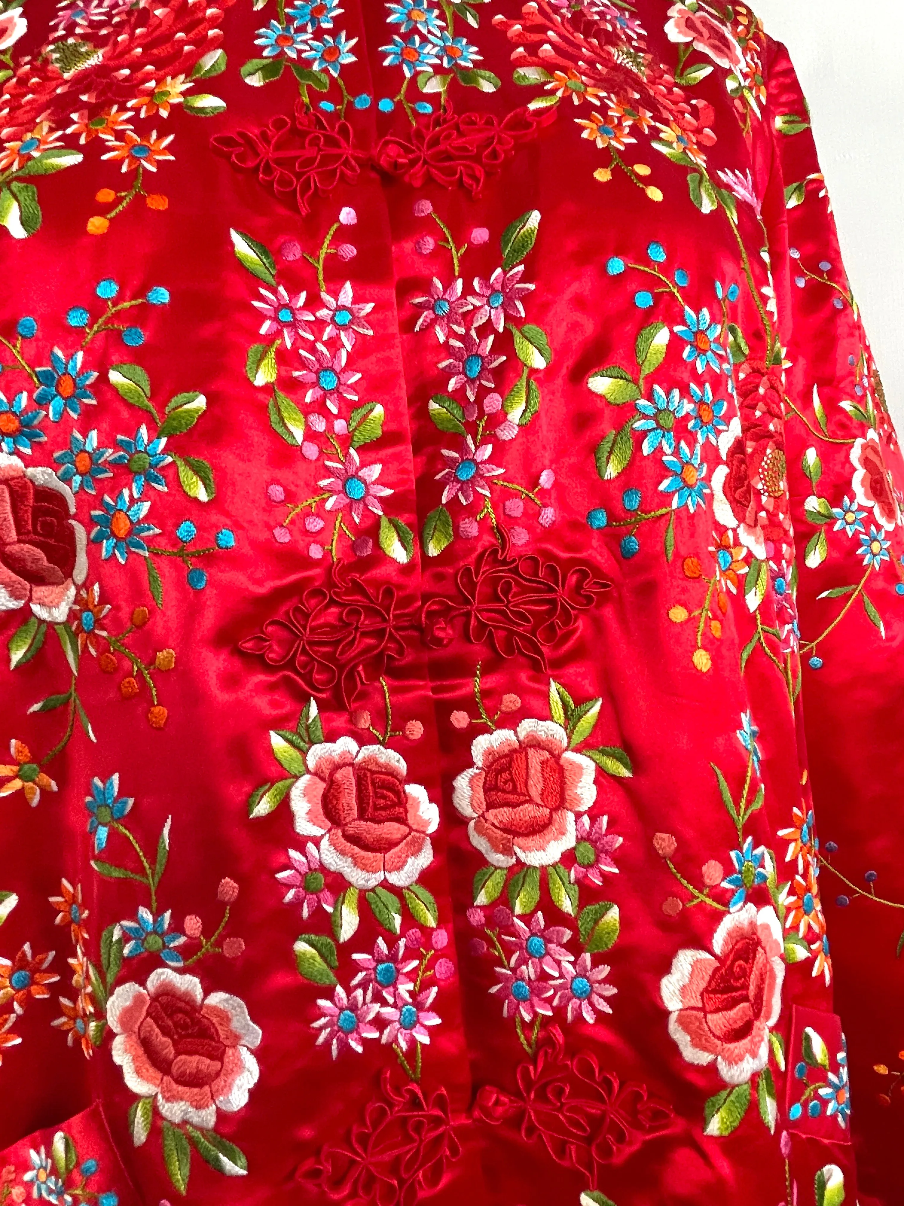 PLUM BLOSSOMS 70s Red Silk Satin Embroidered Asian Coat, Size Small